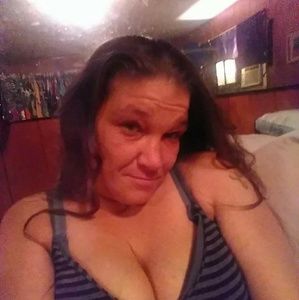 Meet your Posher, Stefanie